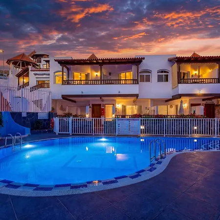 Апартаменты Seaview Oasis Luxury Duplex La Caleta *